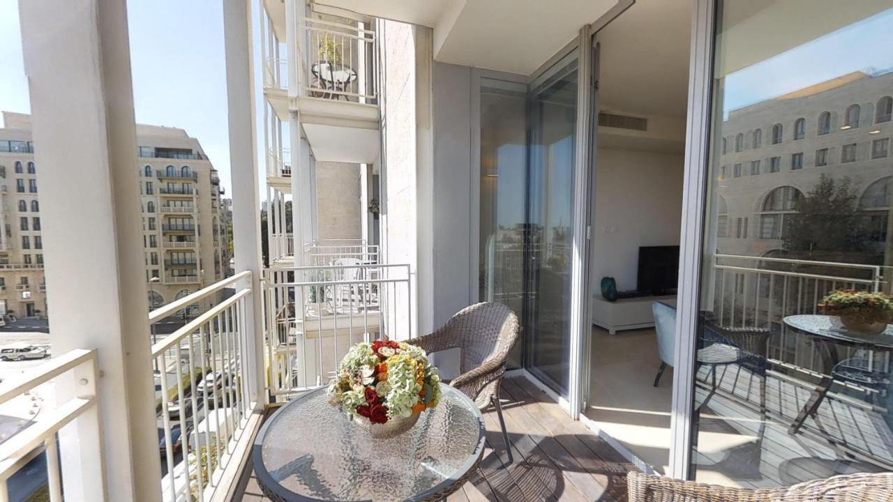 Rental Israel-Mamila Residences 14 Jerusalem Exterior photo
